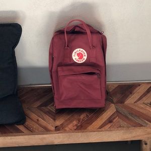 NWOT Fjallraven bag